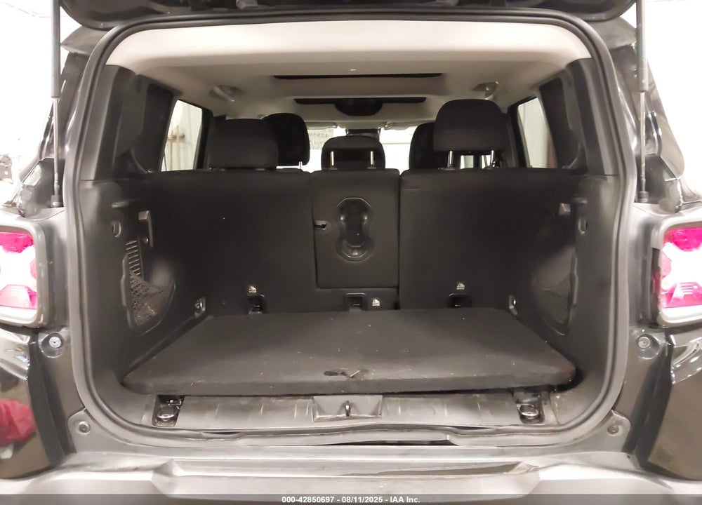 2016 JEEP RENEGADE VIN: ZACCJBBT4GPC70351