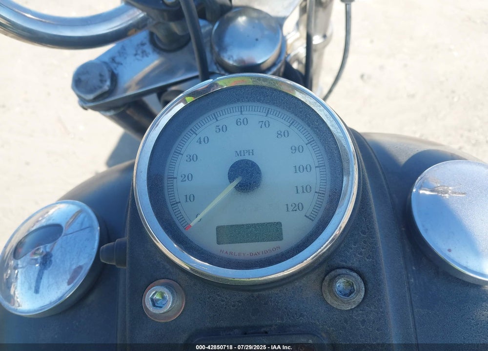 2009 HARLEY-DAVIDSON FXDB VIN: 1HD1GX4389K316839