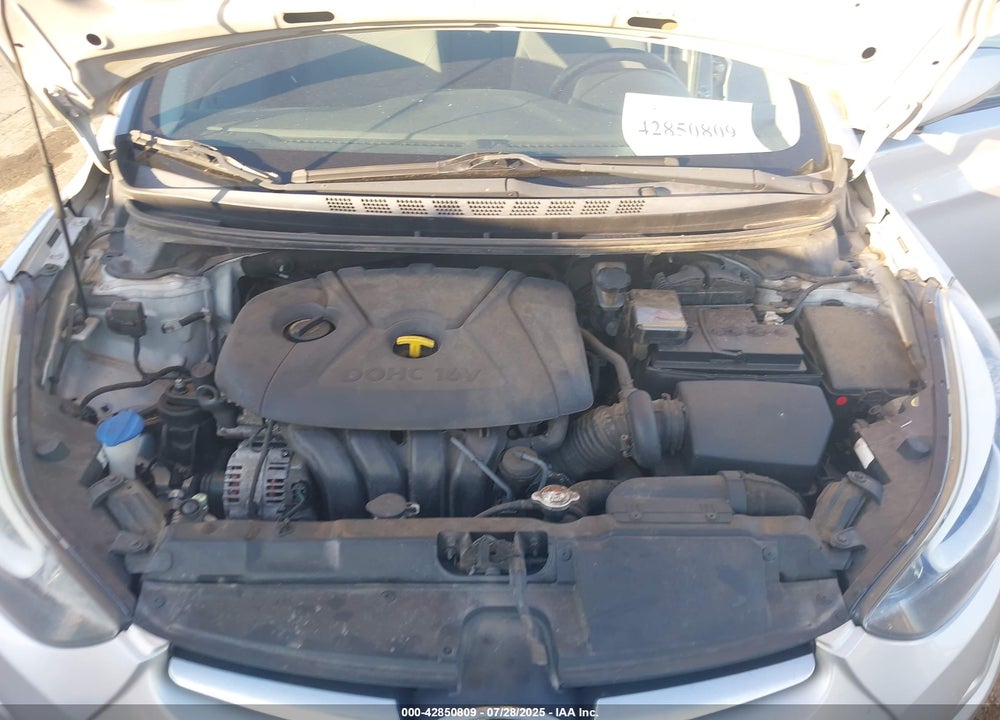 2015 HYUNDAI ELANTRA VIN: 5NPDH4AE8FH593808