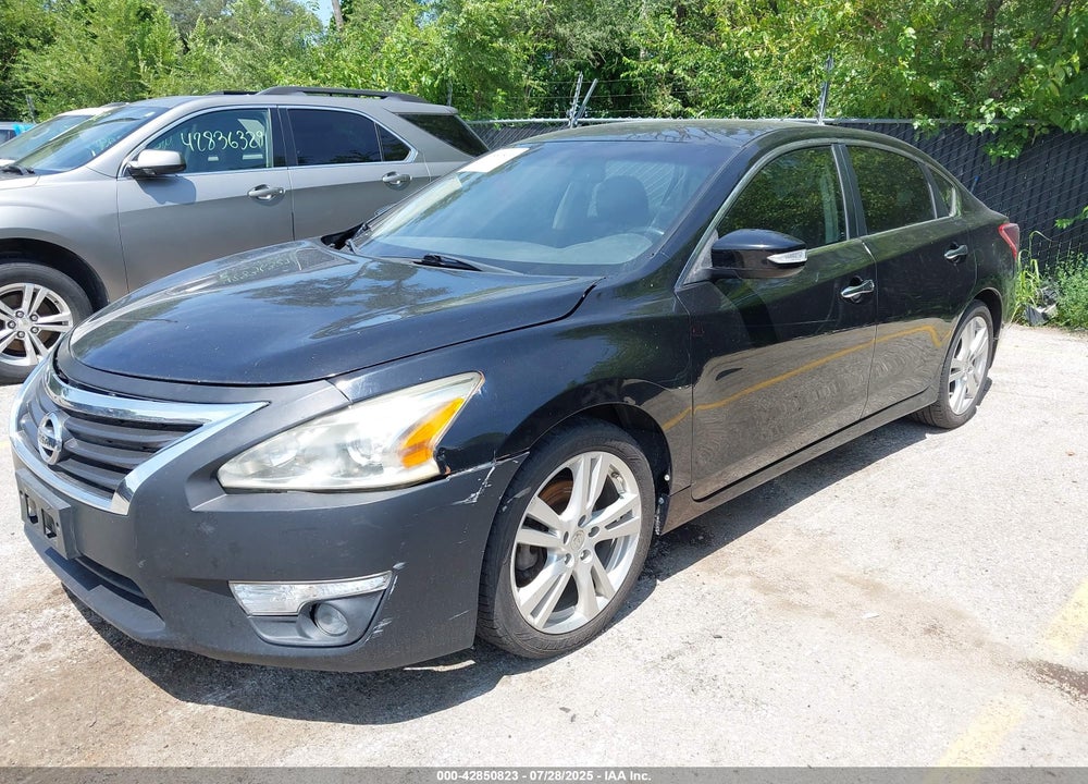 2013 NISSAN ALTIMA VIN: 1N4BL3AP8DN529451
