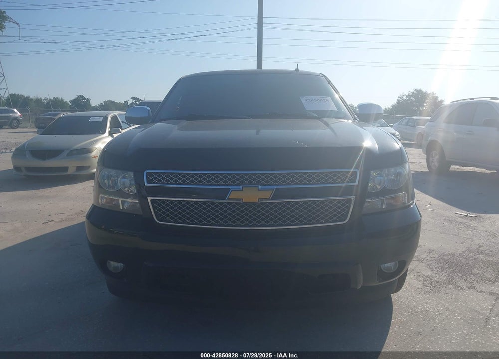 2009 CHEVROLET TAHOE VIN: 1GNFC33089R297033