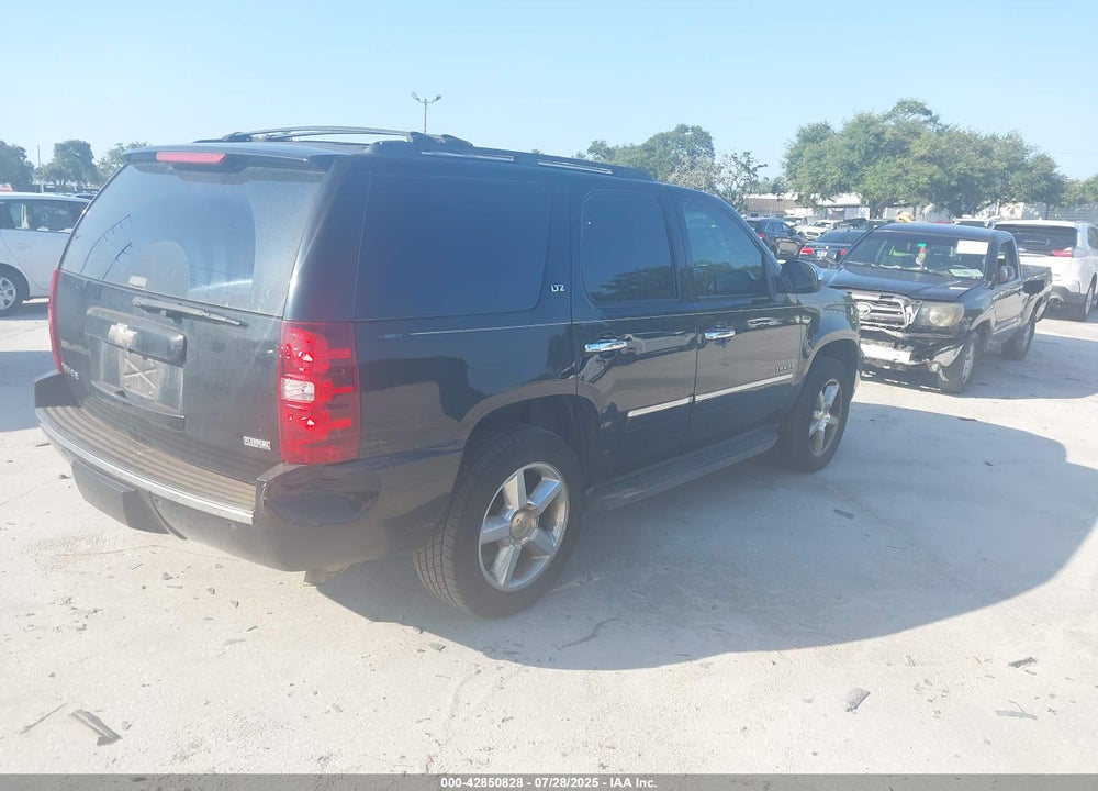 2009 CHEVROLET TAHOE VIN: 1GNFC33089R297033