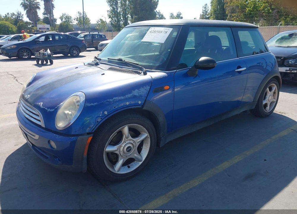 2006 MINI COOPER VIN: WMWRC33576TK94086