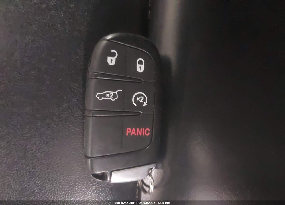 2017 JEEP GRAND CHEROKEE VIN: 1C4RJFBG4HC694400