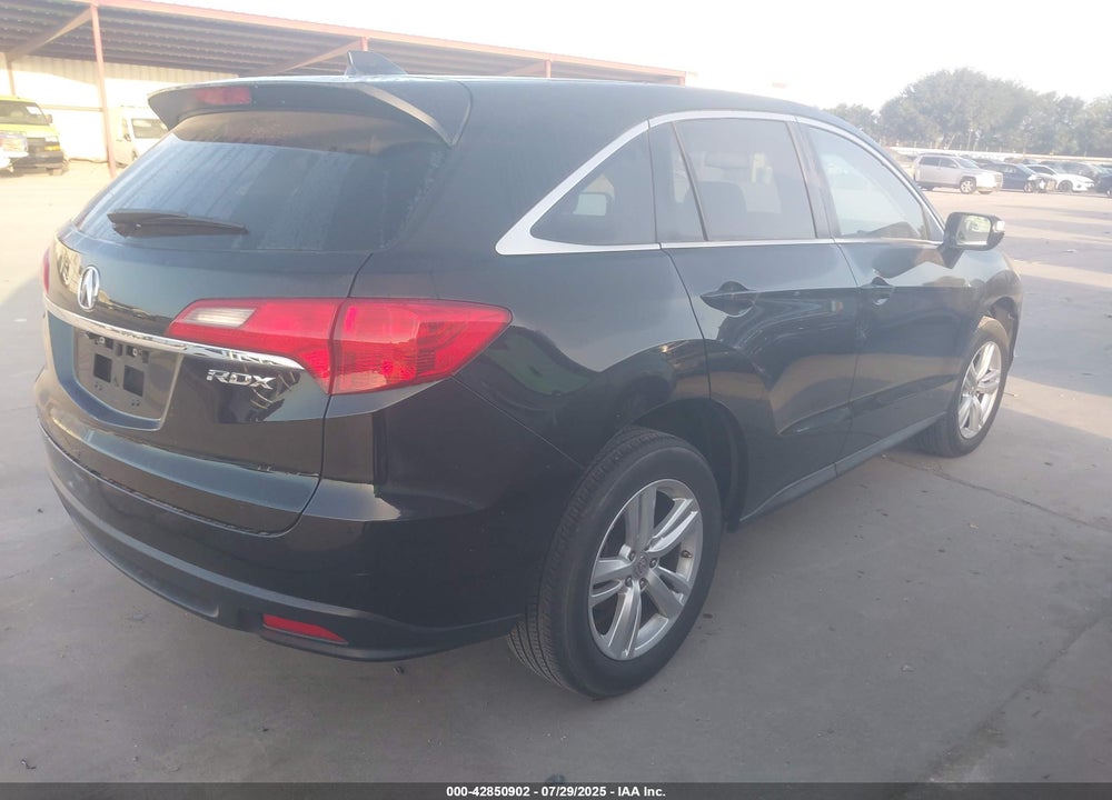 2014 ACURA RDX VIN: 5J8TB3H31EL000930