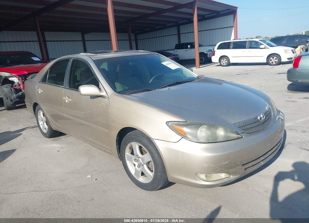 2004 TOYOTA CAMRY SE VIN: 4T1BE32K94U826494