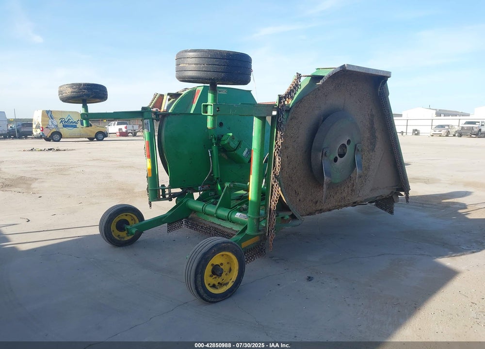 2013 JOHN DEERE OTHER VIN: 1P0MX15EJDP008180