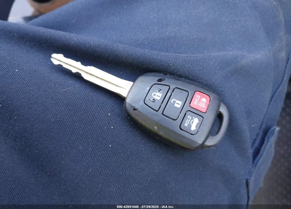2013 TOYOTA CAMRY SE VIN: 4T1BF1FK3DU210317