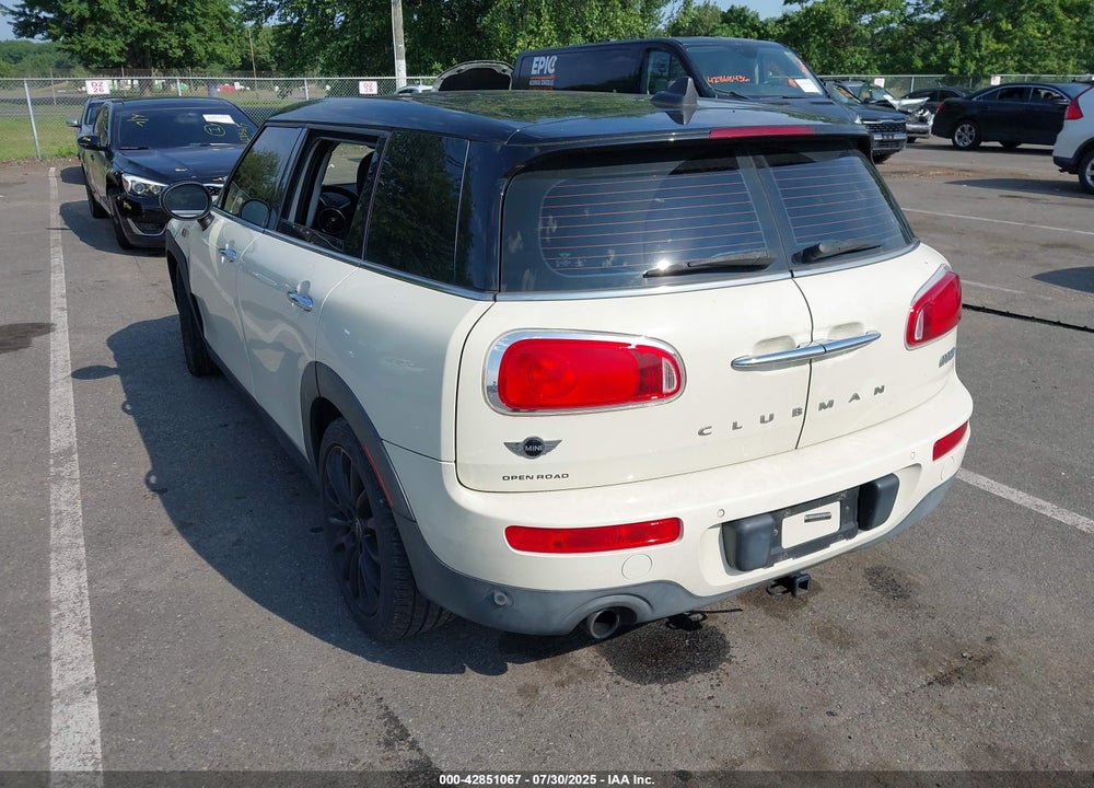 2016 MINI CLUBMAN COOPER VIN: WMWLN5C56G2B28017