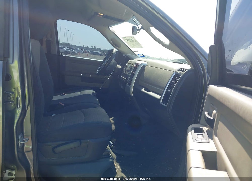 2009 DODGE RAM 1500 SLT/SPORT/TRX VIN: 1D3HB13T29S750842