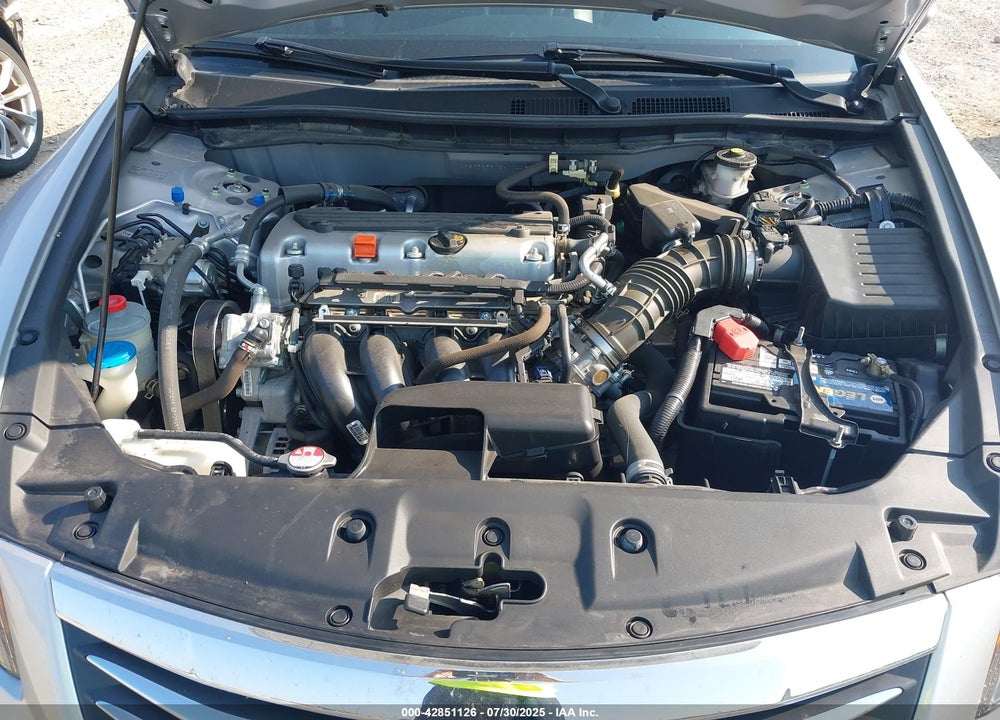2011 HONDA ACCORD SE VIN: 1HGCP2F61BA110067