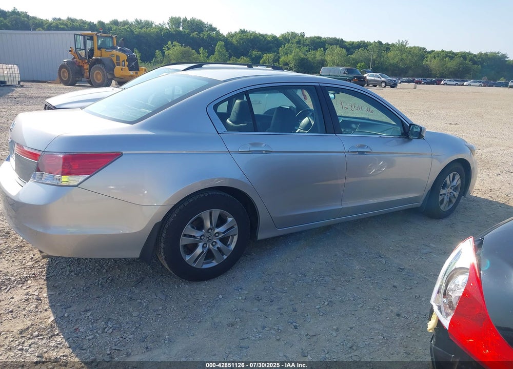 2011 HONDA ACCORD SE VIN: 1HGCP2F61BA110067