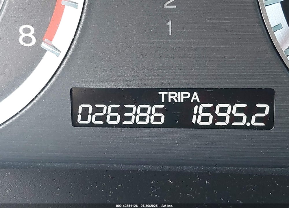 2011 HONDA ACCORD SE VIN: 1HGCP2F61BA110067