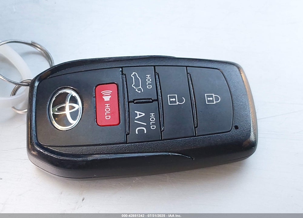 2024 TOYOTA BZ4X VIN: JTMAAAAA6RA037866