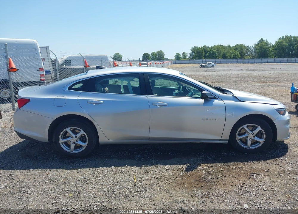 2018 CHEVROLET MALIBU 1LS VIN: 1G1ZB5ST1JF233687