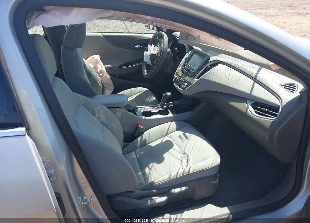 2018 CHEVROLET MALIBU 1LS VIN: 1G1ZB5ST1JF233687