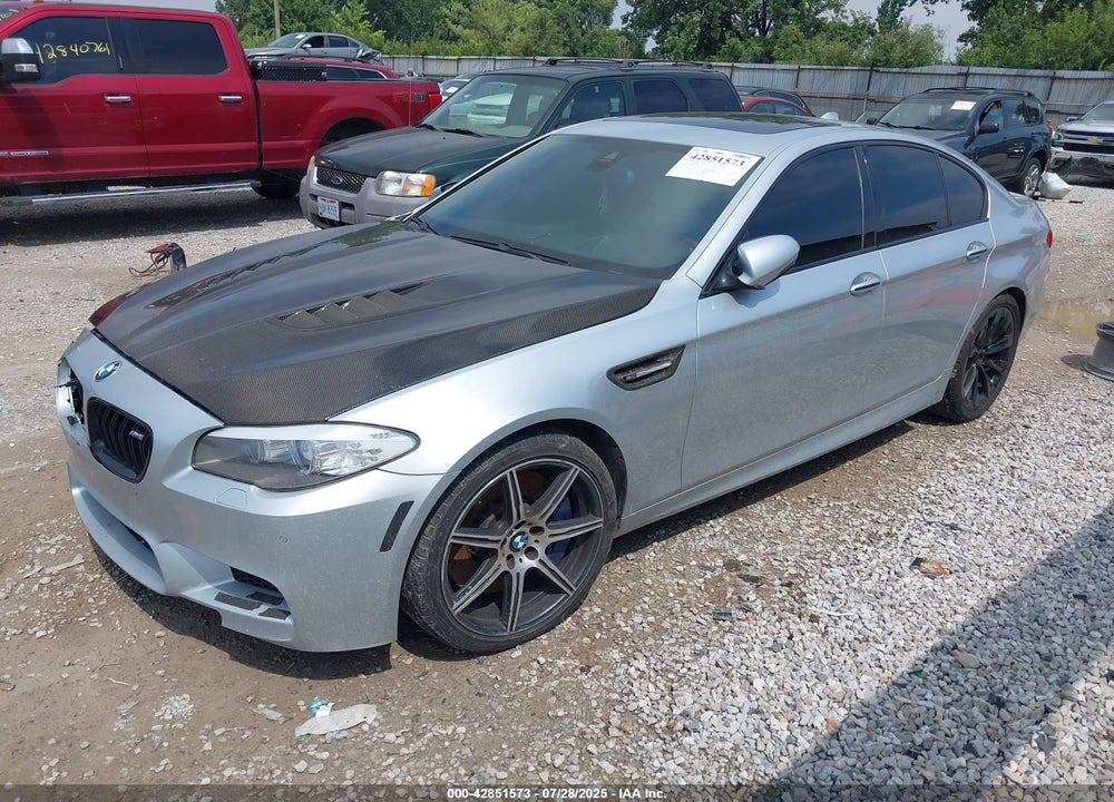 2013 BMW M5 VIN: WBSFV9C59DD095771