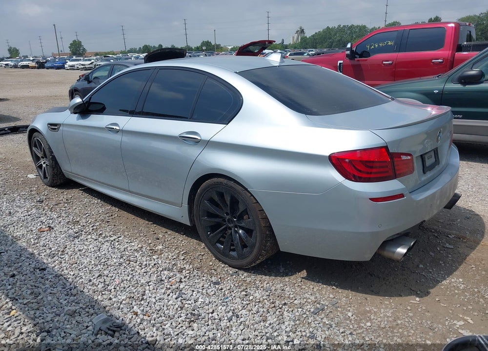 2013 BMW M5 VIN: WBSFV9C59DD095771