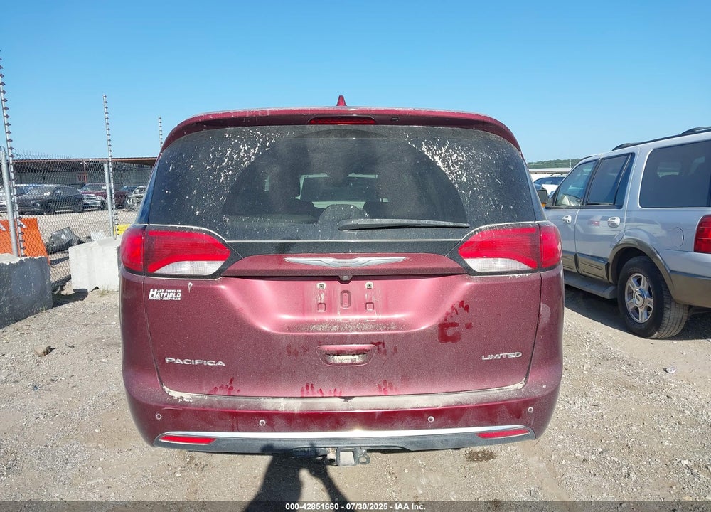 2017 CHRYSLER PACIFICA LIMITED VIN: 2C4RC1GGXHR509490