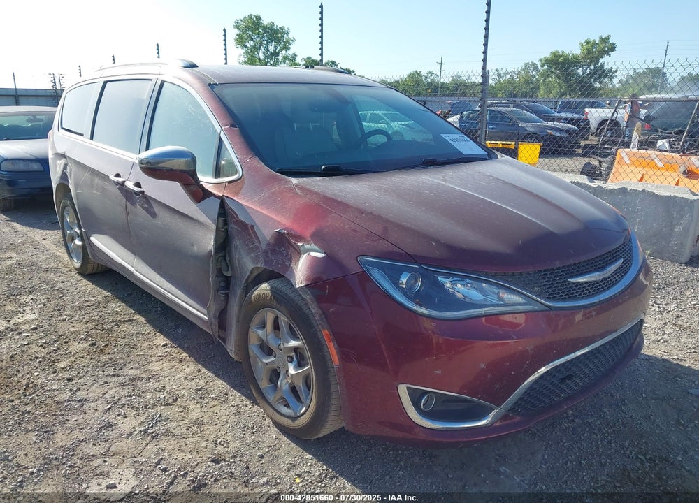 2017 CHRYSLER PACIFICA LIMITED VIN: 2C4RC1GGXHR509490