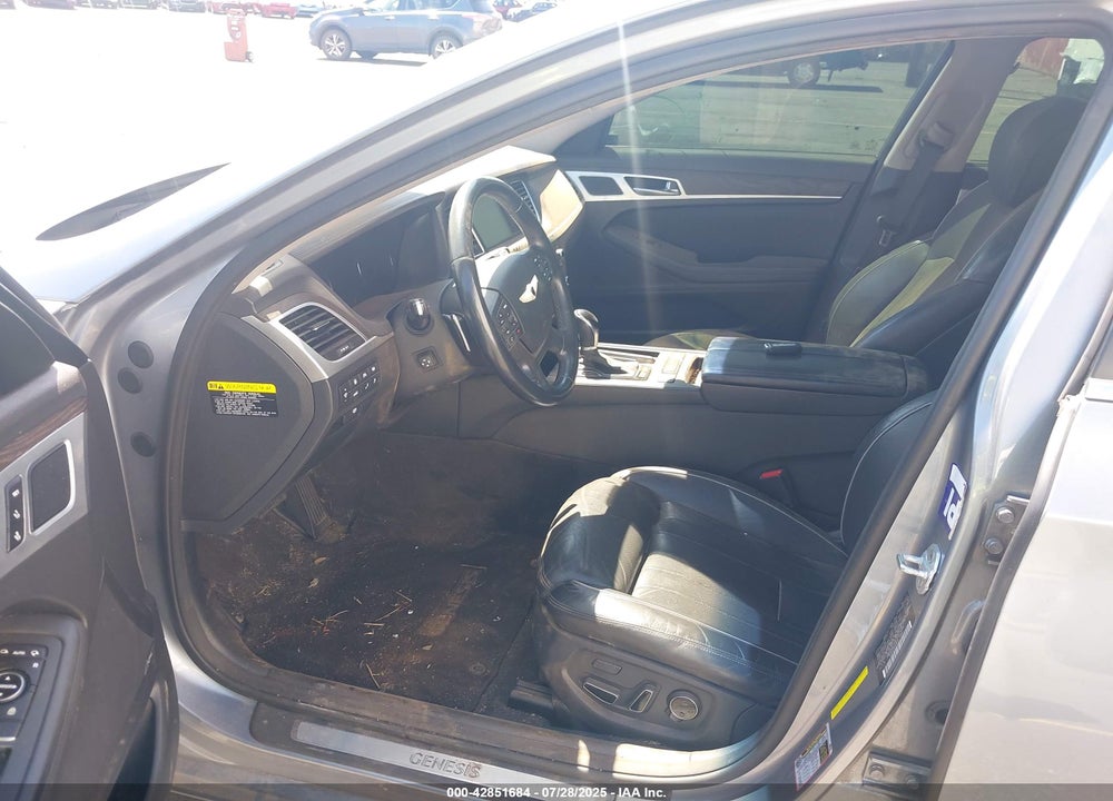2015 HYUNDAI GENESIS VIN: KMHGN4JF8FU027096