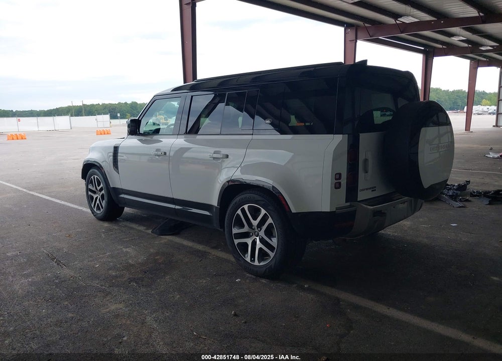 2023 LAND ROVER DEFENDER VIN: SALEP7EU6P2242370