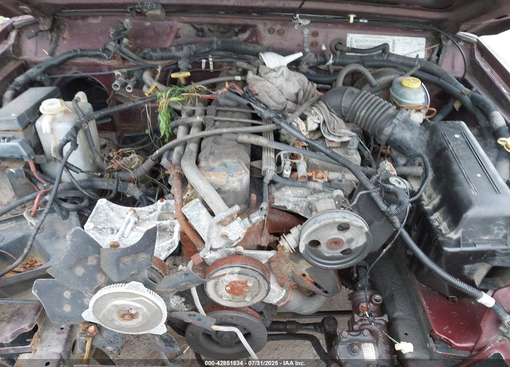 2000 JEEP CHEROKEE CLASSIC VIN: 1J4FF58S3YL180526