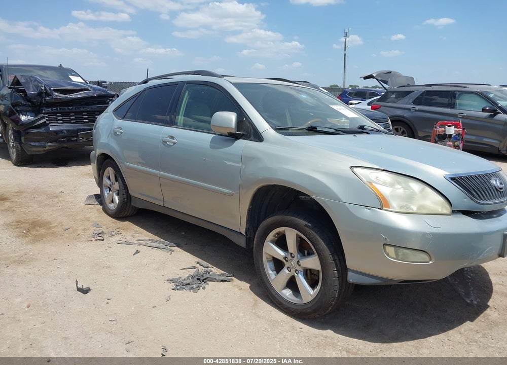 2004 LEXUS RX 330 VIN: JTJGA31U140034840