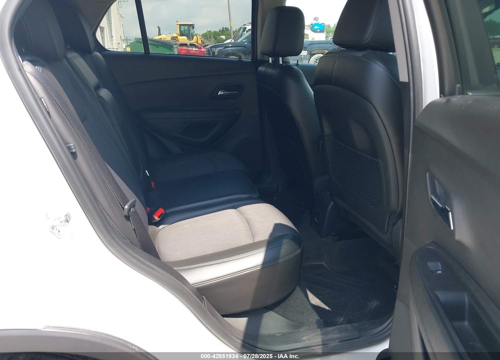 2016 CHEVROLET TRAX VIN: 3GNCJLSBXGL270304