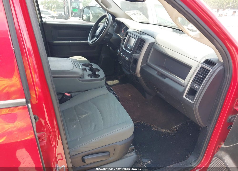 2014 RAM 1500 VIN: 1C6RR6KT2ES440702