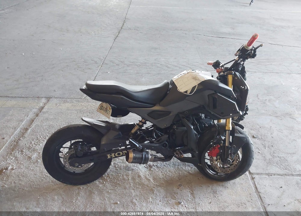 2017 HONDA GROM 125 VIN: MLHJC6117H5203162
