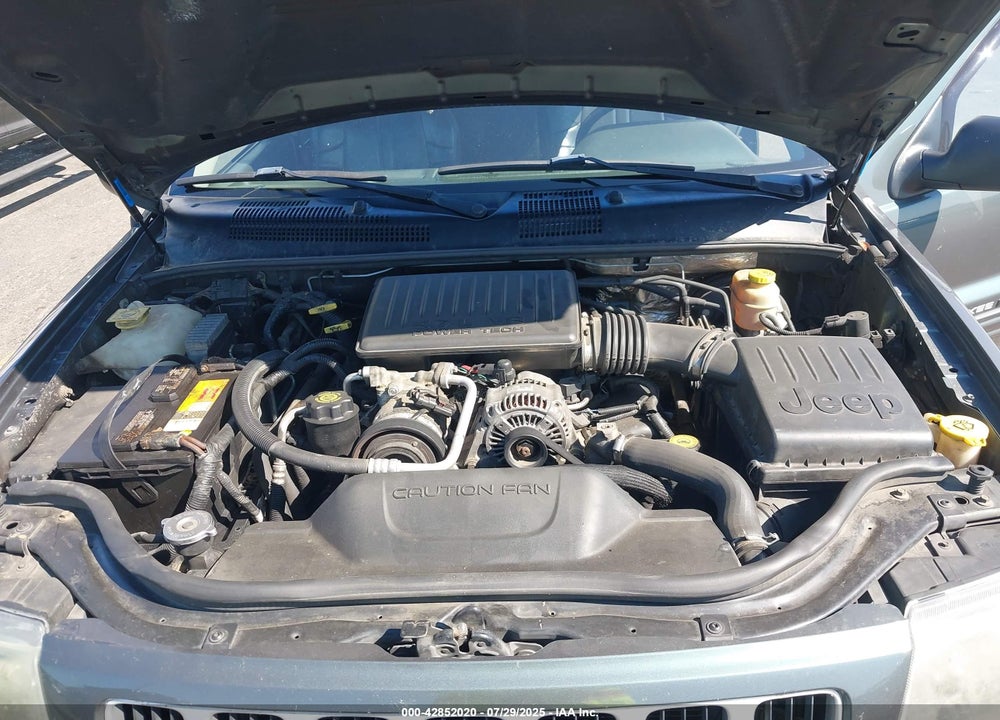 2004 JEEP GRAND CHEROKEE LAREDO VIN: 1J4GW48N94C256897