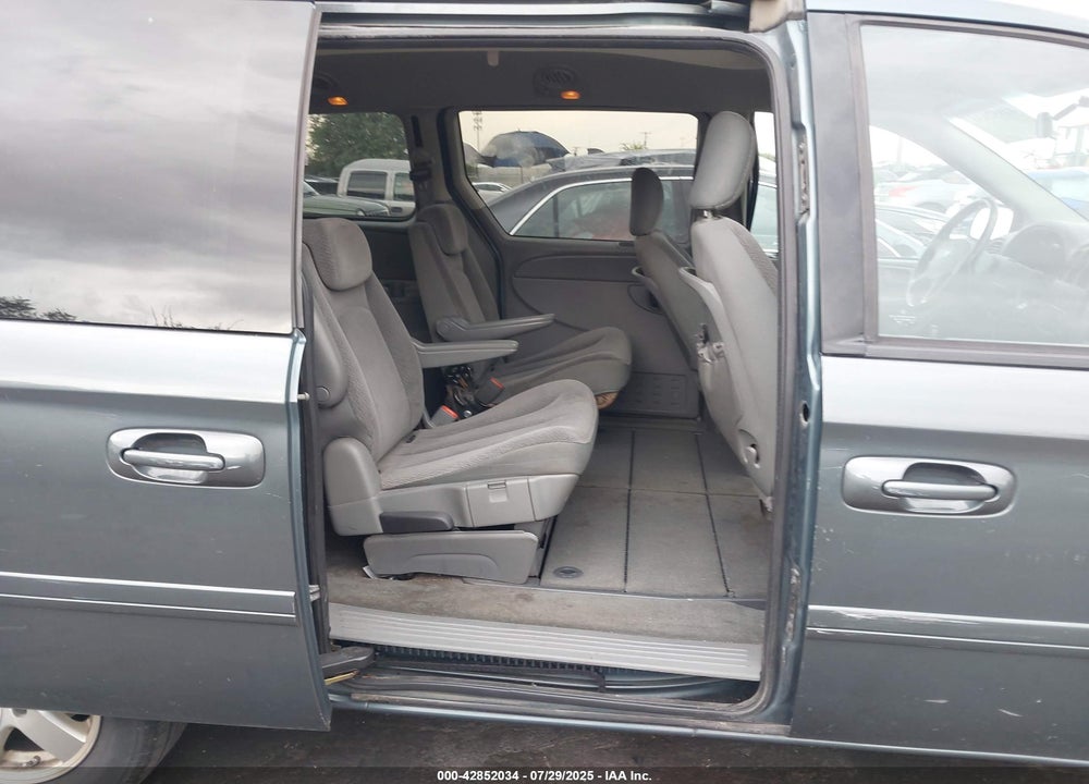 2006 DODGE GRAND CARAVAN SXT VIN: 2D8GP44L46R743654