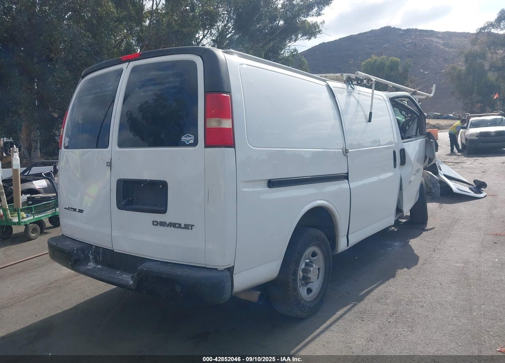 2014 CHEVROLET EXPRESS 2500 VIN: 1GCWGFCA3E1151185