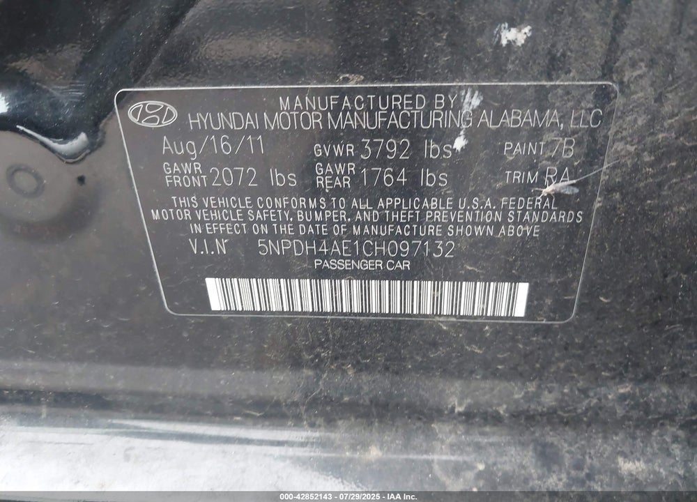 2012 HYUNDAI ELANTRA VIN: 5NPDH4AE1CH097132