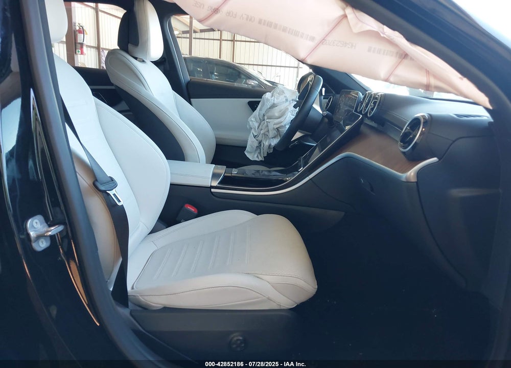 2024 MERCEDES-BENZ C 300 VIN: W1KAF4GB2RR202208