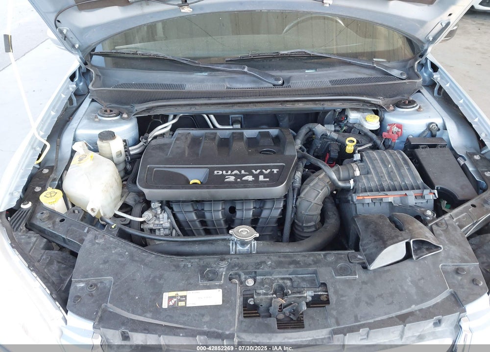 2014 CHRYSLER 200 VIN: 1C3CCBBB5EN137559
