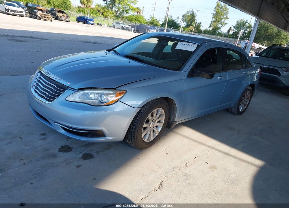 2014 CHRYSLER 200 VIN: 1C3CCBBB5EN137559