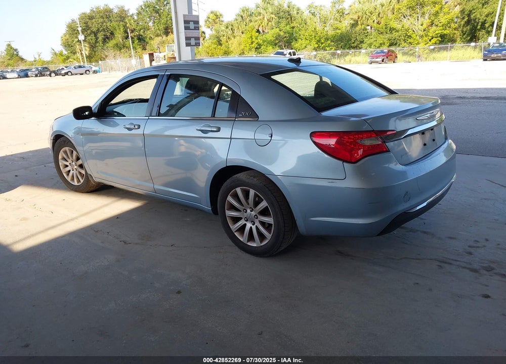 2014 CHRYSLER 200 VIN: 1C3CCBBB5EN137559