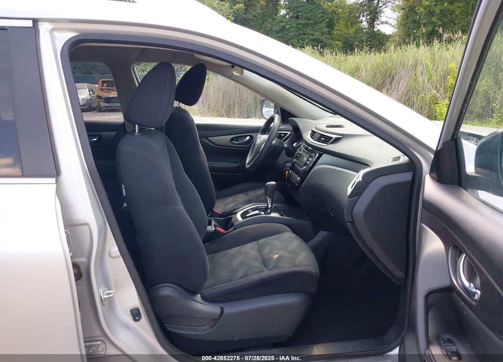 2016 NISSAN ROGUE S VIN: JN8AT2MTXGW010493