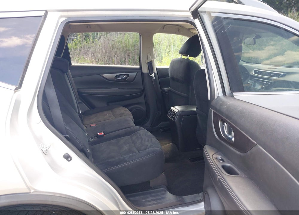 2016 NISSAN ROGUE S VIN: JN8AT2MTXGW010493