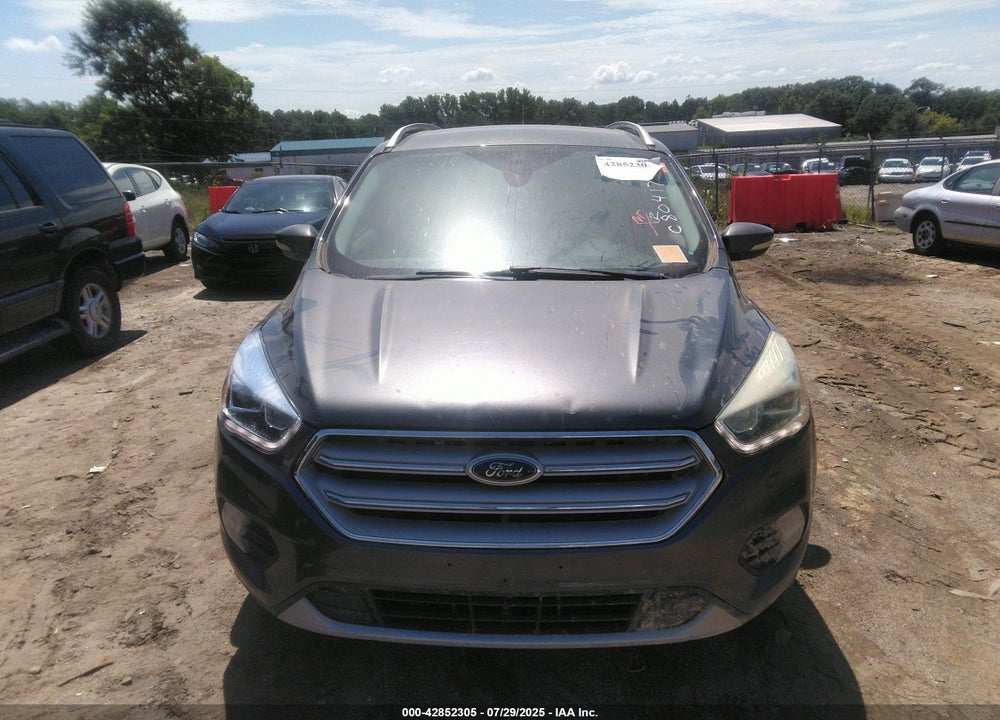 2017 FORD ESCAPE VIN: 1FMCU0J97HUC80417
