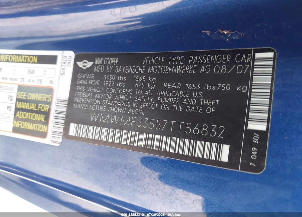 2007 MINI COOPER VIN: WMWMF33557TT56832