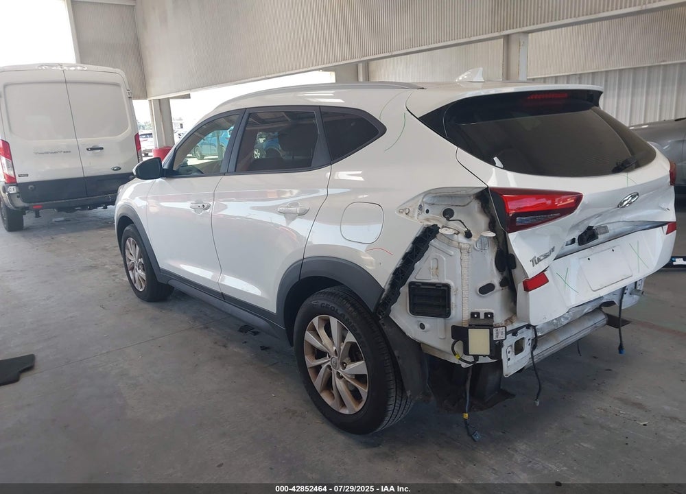 2020 HYUNDAI TUCSON VIN: KM8J33A40LU201873