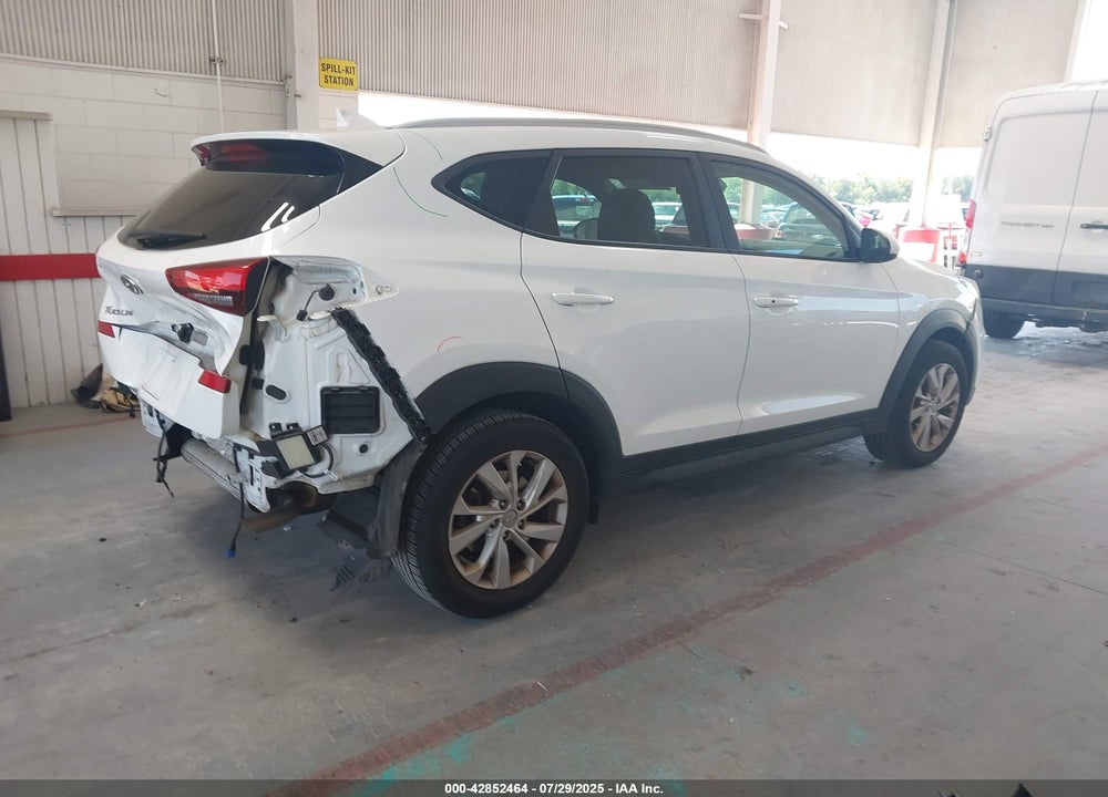 2020 HYUNDAI TUCSON VIN: KM8J33A40LU201873