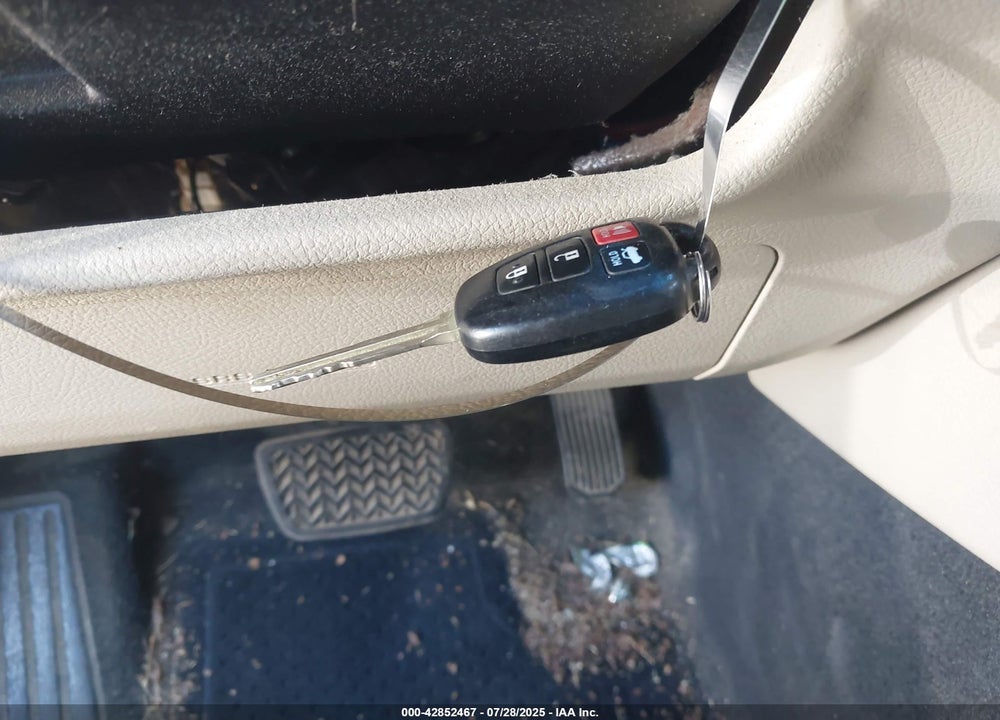2012 TOYOTA CAMRY LE VIN: 4T1BF1FK9CU090747
