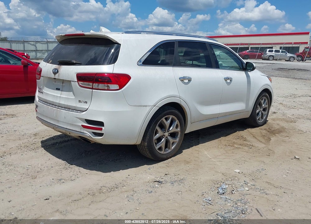 2016 KIA SORENTO VIN: 5XYPK4A55GG113053