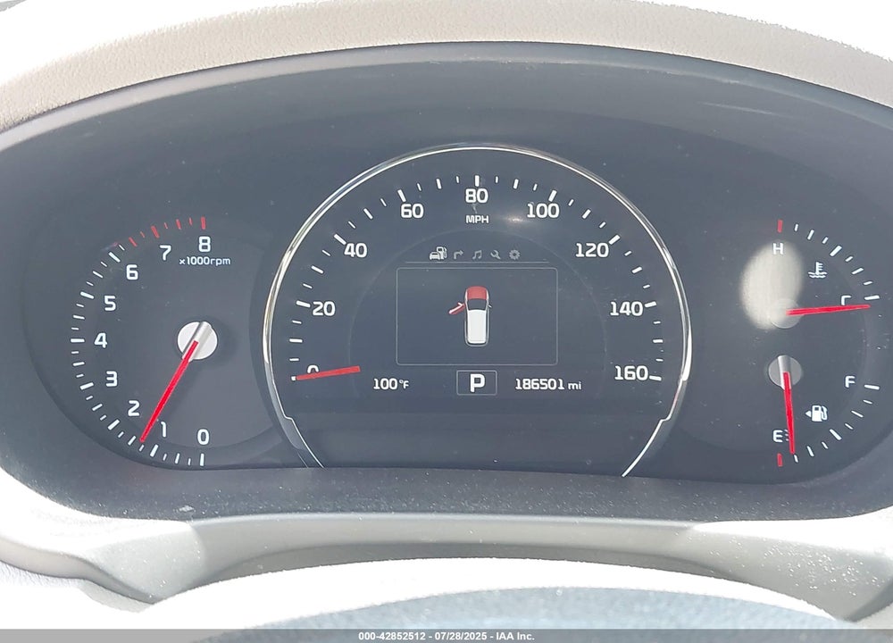 2016 KIA SORENTO VIN: 5XYPK4A55GG113053