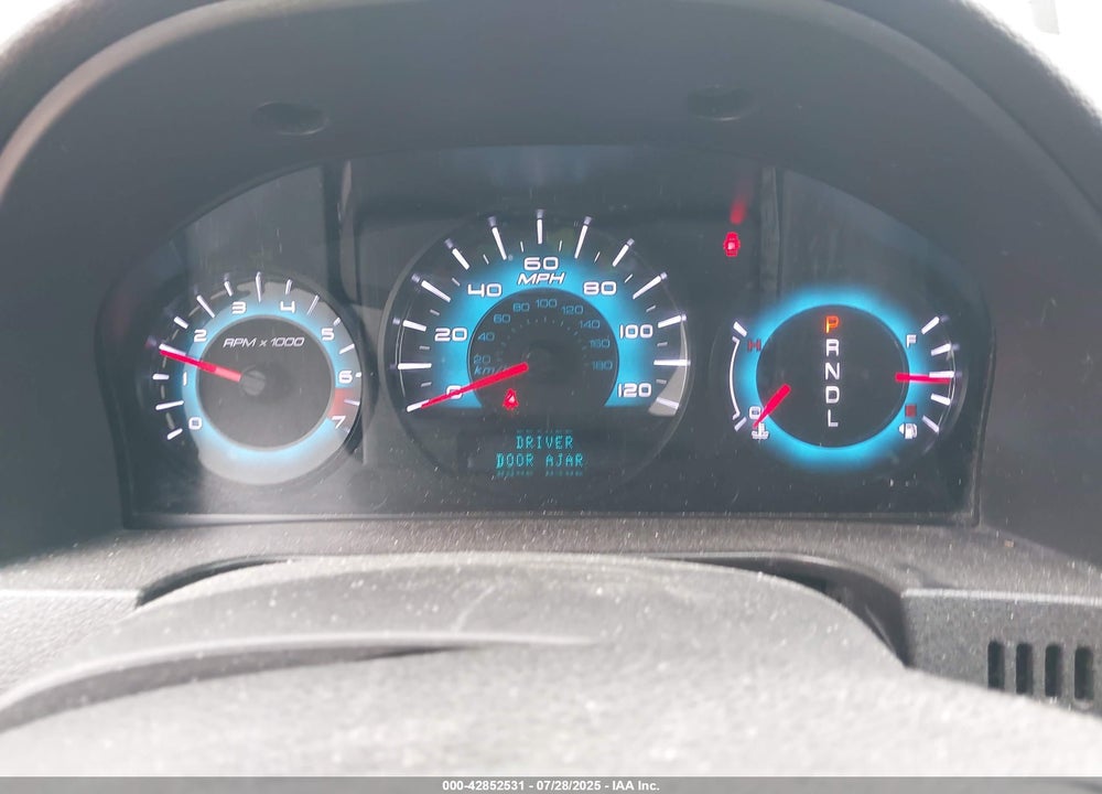 2011 FORD FUSION VIN: 3FAHP0HA3BR144310