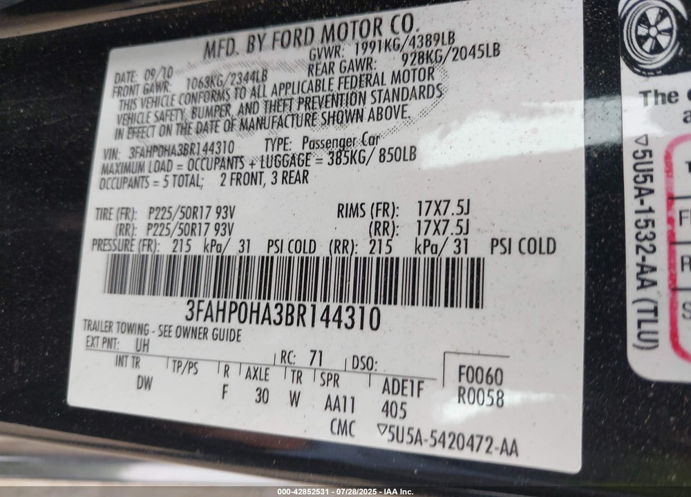2011 FORD FUSION VIN: 3FAHP0HA3BR144310